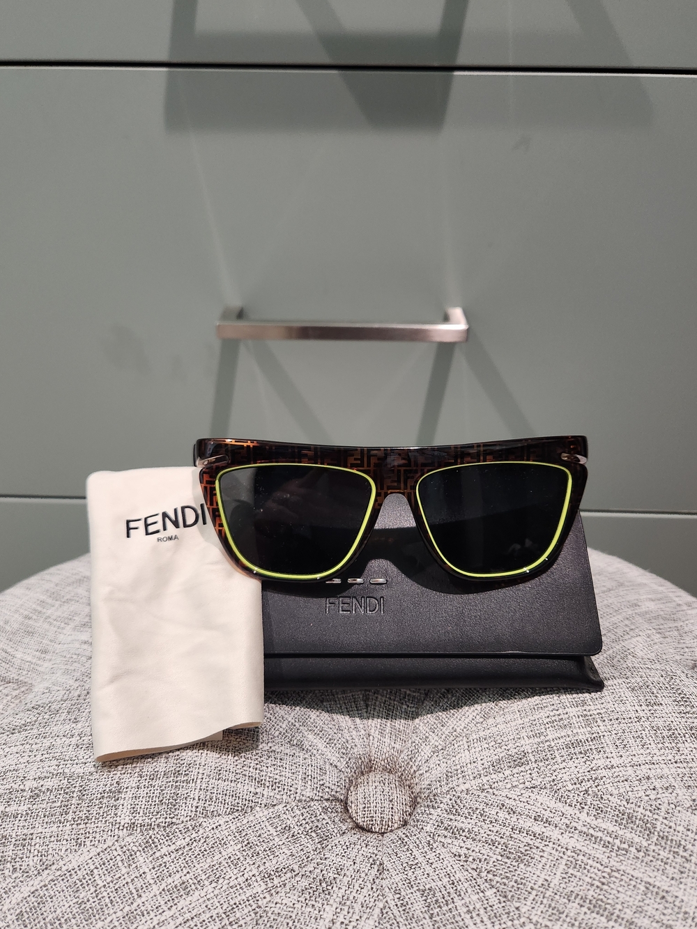Fendi Brown Tortoiseshell Logo Sunglasses with Neon Yellow Trim - Picture 2 of 7